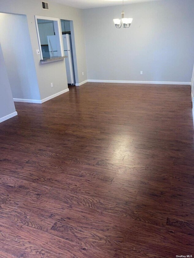 Foto principal - 51 Santa Barbara Dr