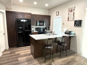 Building Photo - 2675 E 450 N