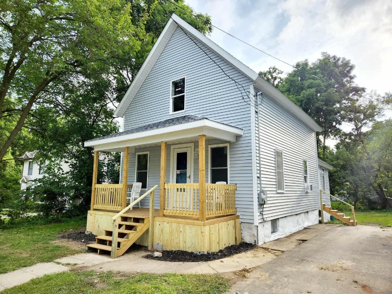 Primary Photo - 353 N Forbes St