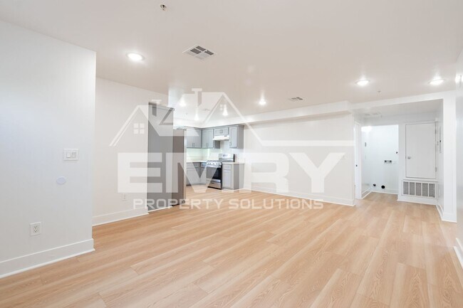Foto del edificio - 814 Wilmington Blvd