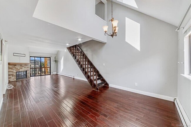 Foto del edificio - 15 Greenridge Ave