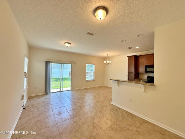 Foto del edificio - 99 Moultrie Village Ln
