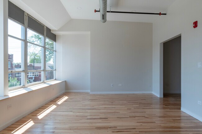 Foto del edificio - 2202 Lombard Ave