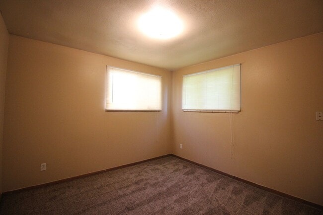 Building Photo - 1114 Gard Pl