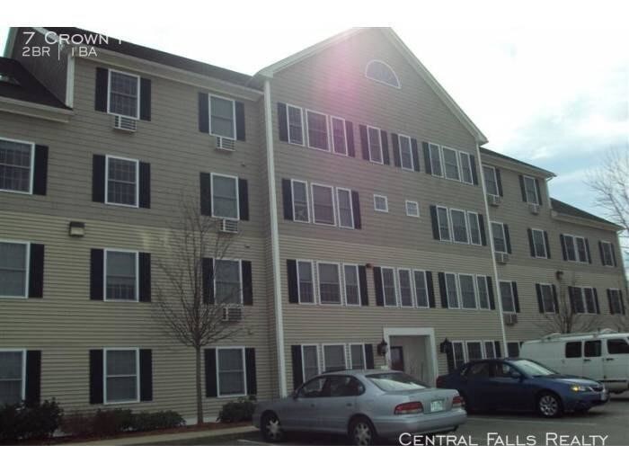 Primary Photo - 2 Bedroom/ H/HW included ! Available Now !