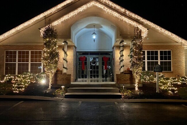 Foto del edificio - Aspen Pines Apartment Homes