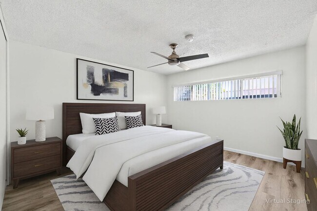 Foto del edificio - 425 W Regent St