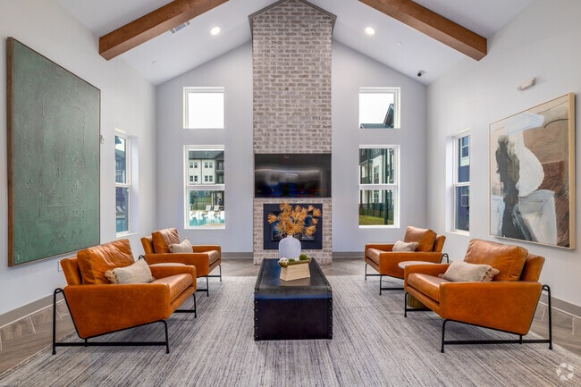 Resident Lounge - Story University North