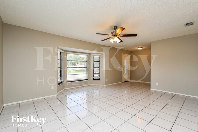 Foto del edificio - 1000 Vega Ave NW