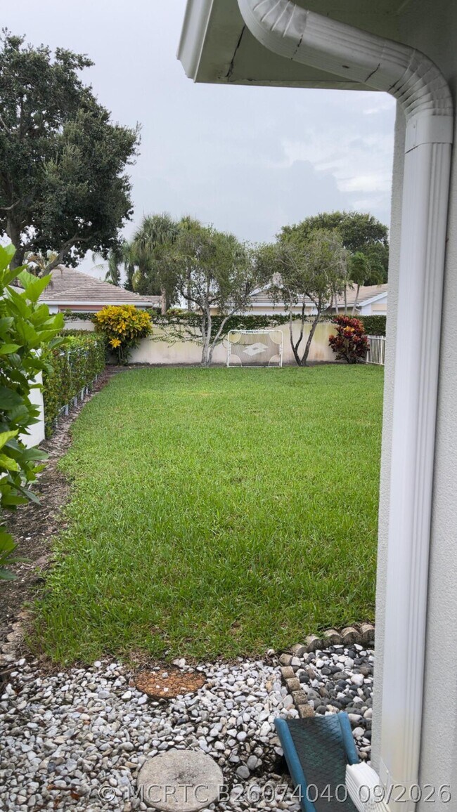 Foto del edificio - 4426 Lacey Oak Dr