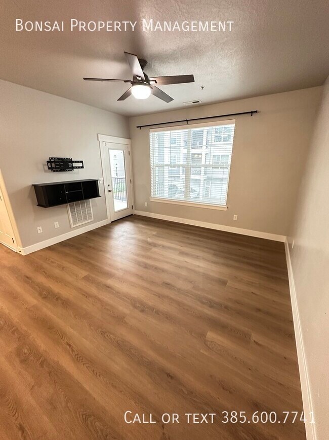 Foto del edificio - 14472 S Selvig Way