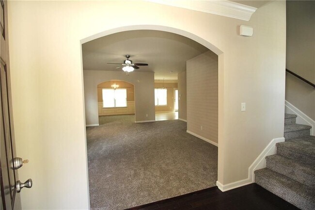 Foto del edificio - 1317 Castleberry Dr