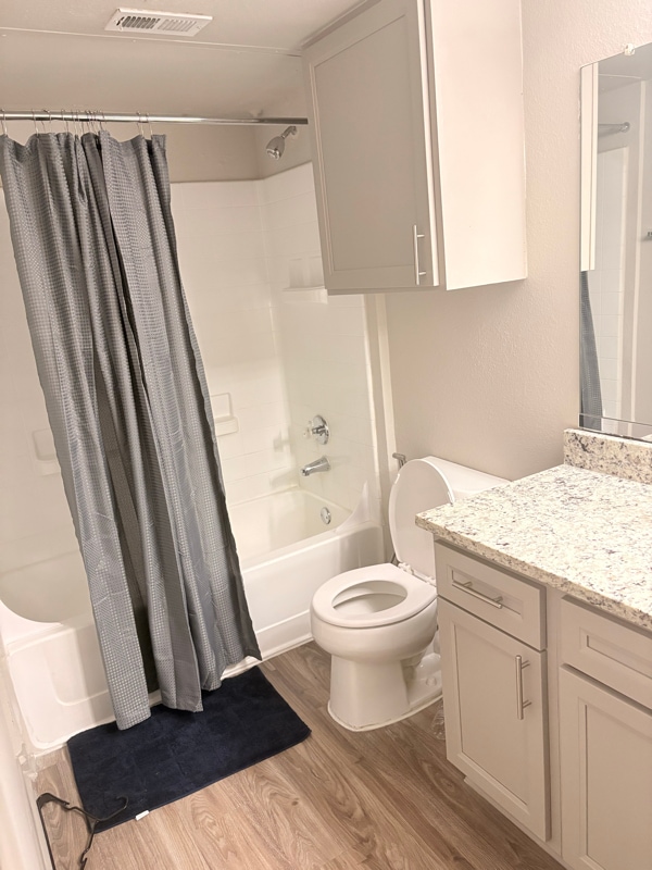 Foto del edificio - 1201 E Park Blvd