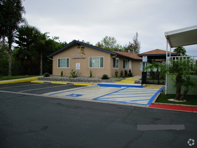 Building Photo - Rancho Del Rio Estates