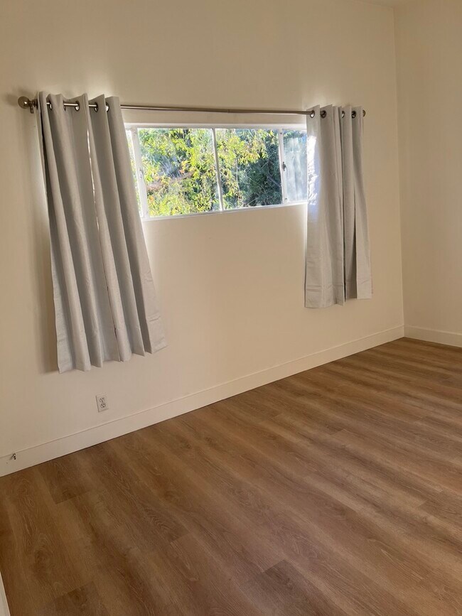 Foto del edificio - 11333 Venice Blvd