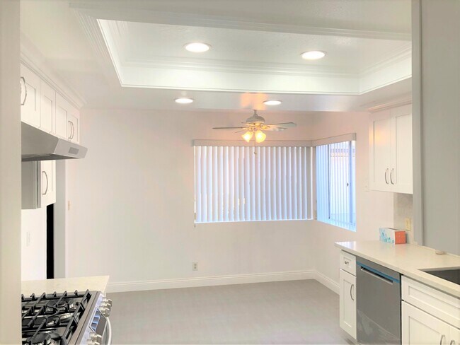 Breakfast Area - 22 Genoa St