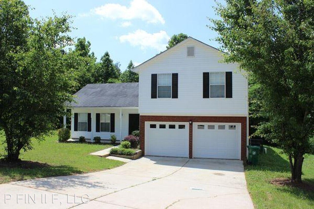 Foto principal - 3 br, 2.5 bath House - 2247 Clayton Rdg