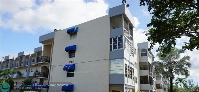 Building Photo - 7502 NW 30th Pl