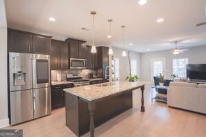 Foto del edificio - 1754 Sanford Dr