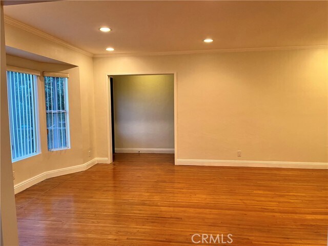 Building Photo - 1815 W Kenneth Rd