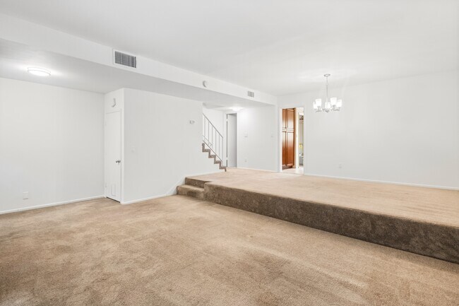 Foto del edificio - 11260 Overland Ave