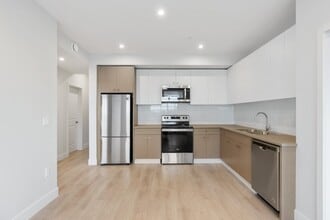 Building Photo - 1514 McCallum Rd