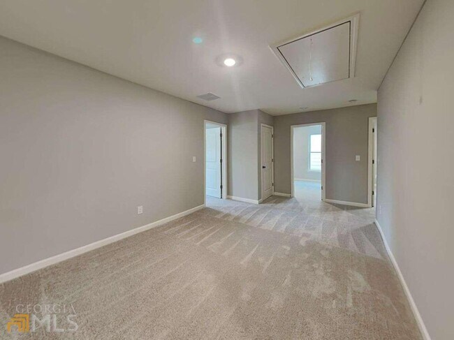 Foto del edificio - 104 Webster Cir