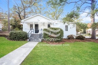 Building Photo - 2647 Trull St