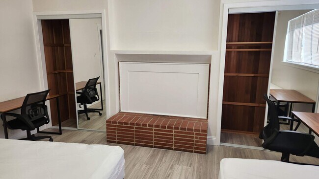 Foto del edificio - College Ave Apartment for Rent