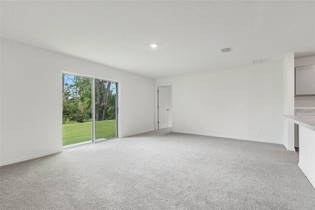 Foto del edificio - 134 Rolling Sands Dr