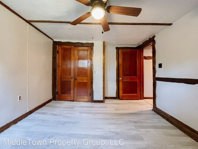 Building Photo - 2 br, 1 bath House - 2101 N Macedonia Ave