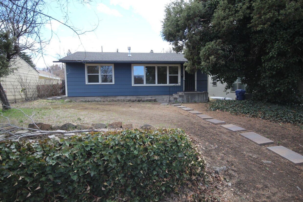 Foto principal - Midtown House Close to Everything, A/C, Ha...