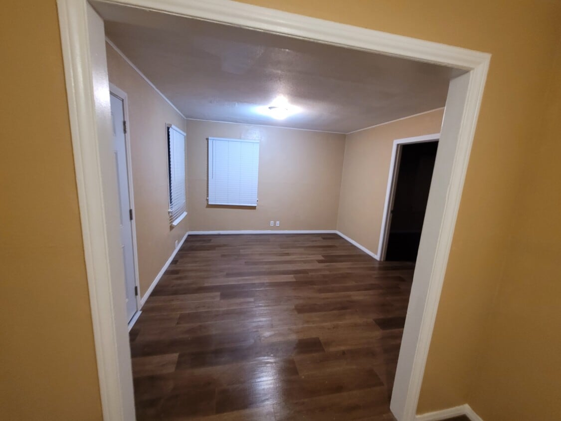 Building Photo - 15814 N St