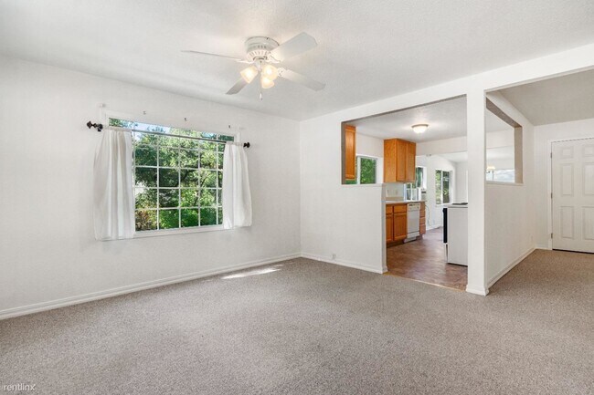 Building Photo - 3 br, 2 bath House - 5561 Thompson Hill Road