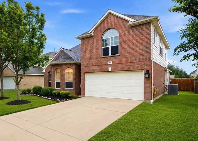 Building Photo - 5106 Westwood Pines Dr