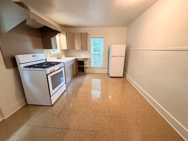 Foto del edificio - 514 Fuller Ave SE