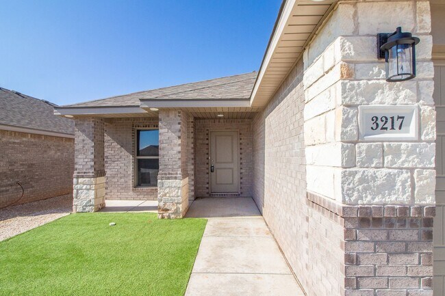 Foto del edificio - Recently Constructed 3/2/2 located in Wolf...