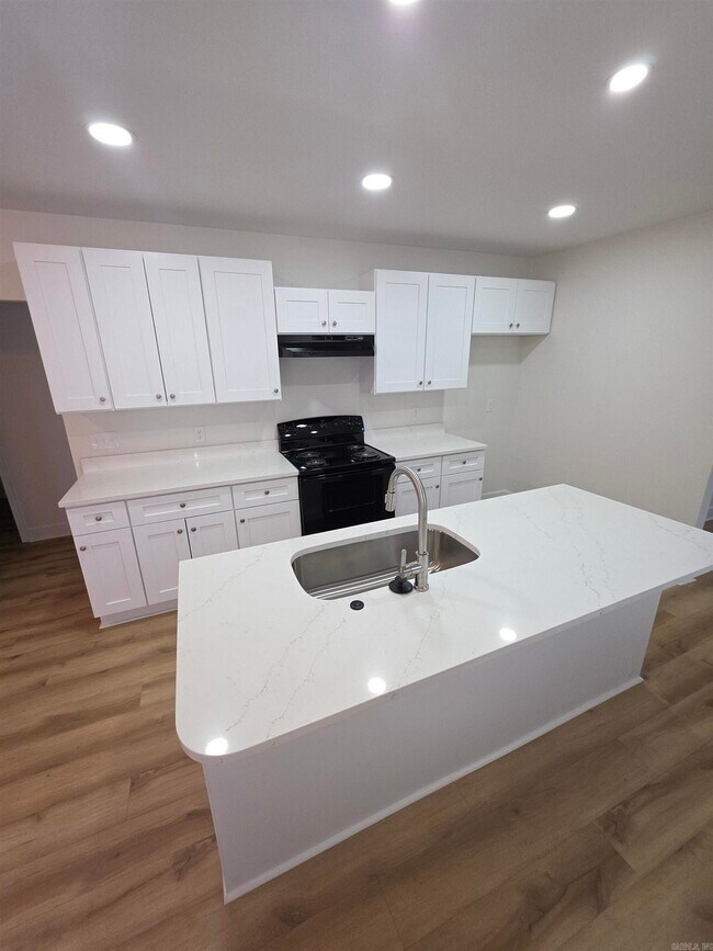 Foto del edificio - 1721 N Olive St