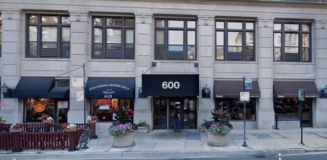 Foto del edificio - 600 S Dearborn St
