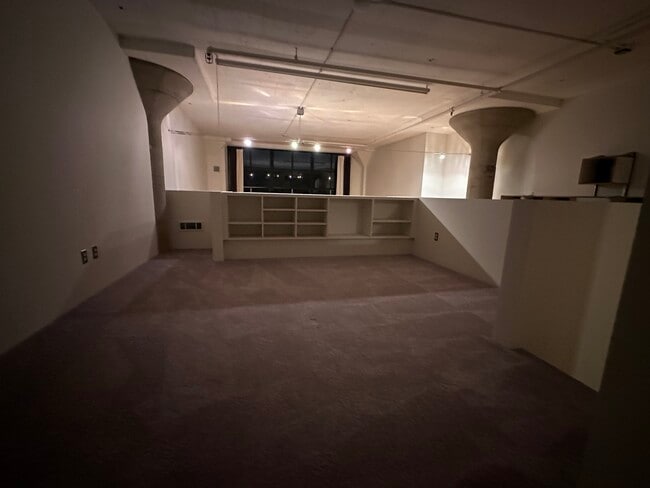 Open bedroom - 1500 Park Ave