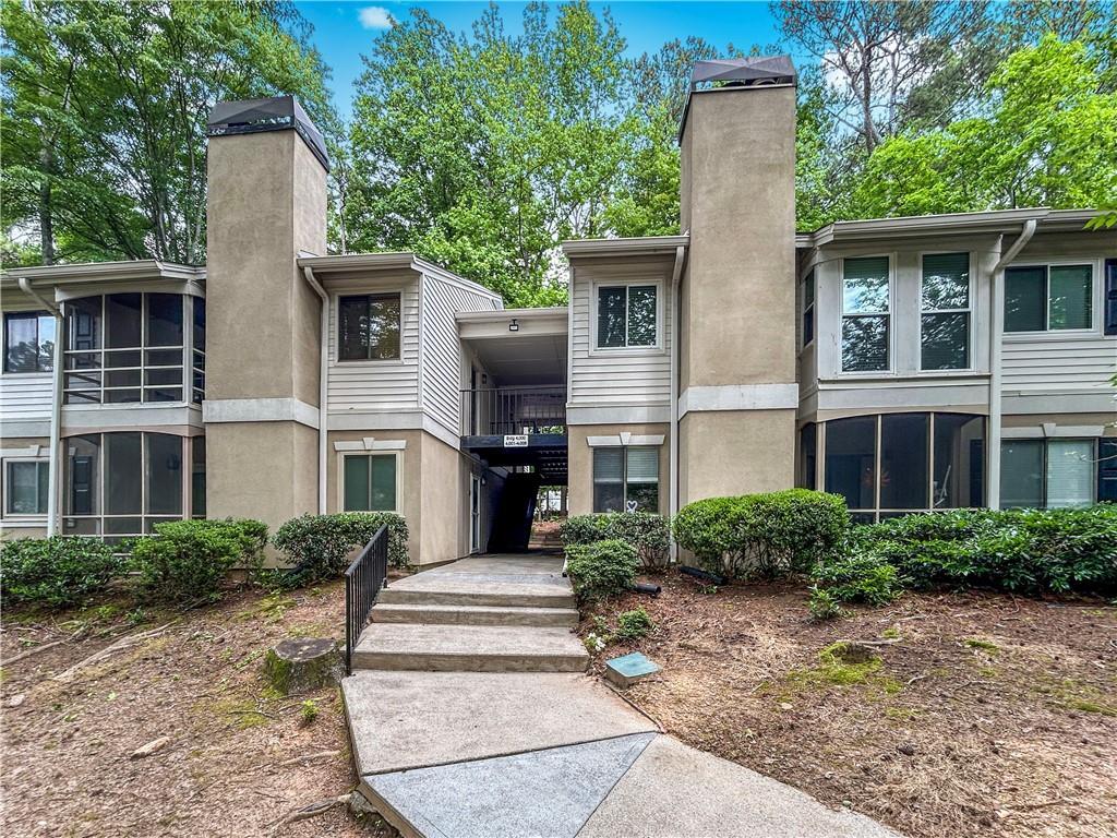Foto principal - 4006 Wingate Way