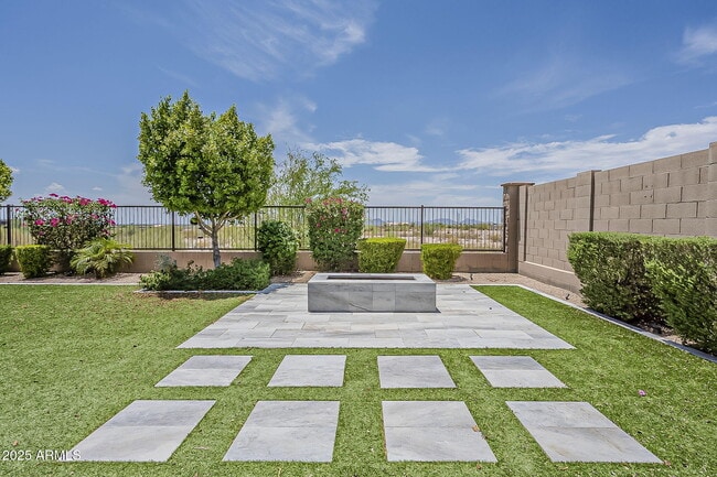 Building Photo - 17360 N 96th Way
