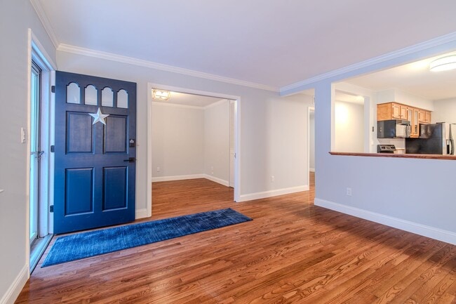 Foto del edificio - Beautifully Crafted 3-Bed Ranch in the Heart of Rochester