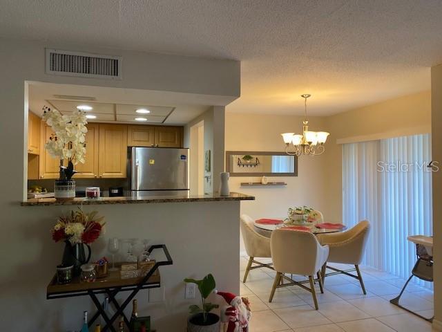 Foto del edificio - 4035 S School Ave