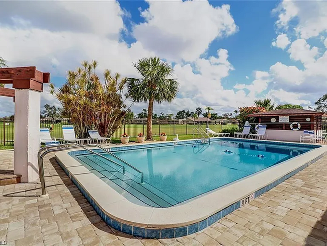 Building Photo - 3655 Boca Ciega Dr