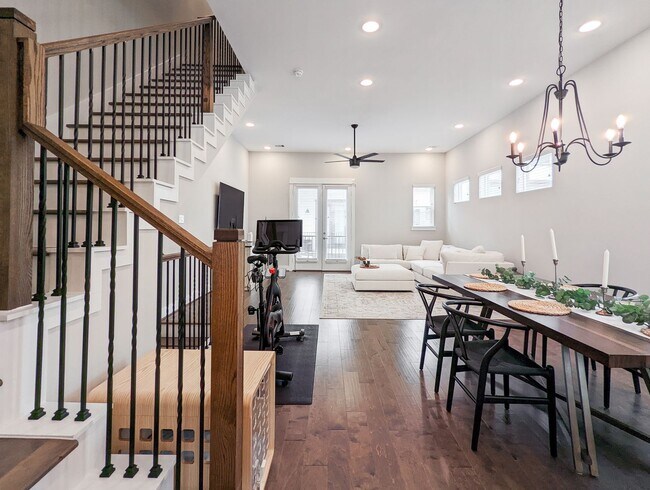 Photo - 1114 W 15th 1/2 St Townhome