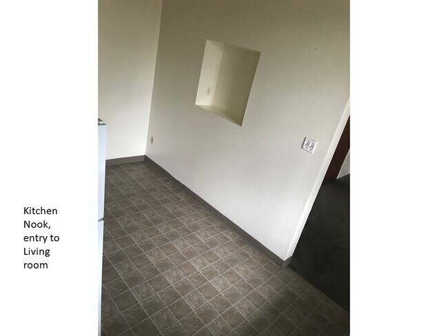 Piscina - 419 N 2nd St