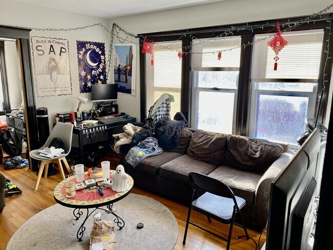 Foto del edificio - 173 Hillside St