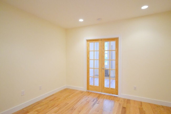 Foto del edificio - 196 Kingsland Ave