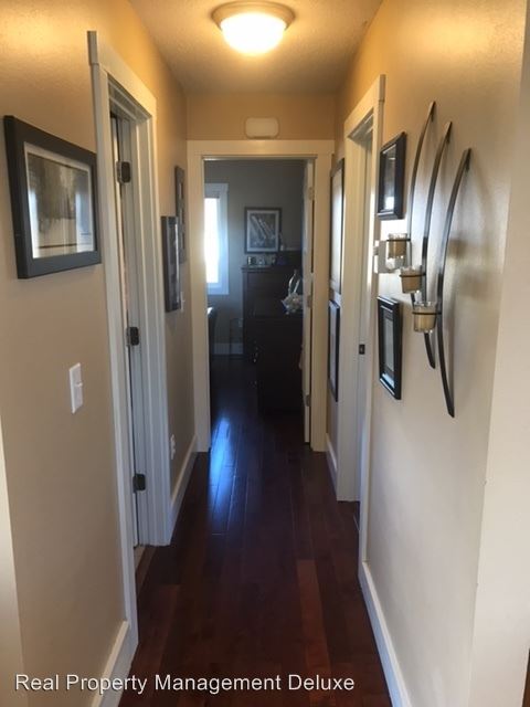 Foto del edificio - 2539 Crestview Ln